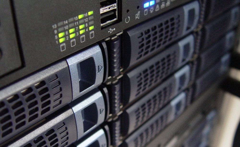 post-serveurs Serveurs informatiques