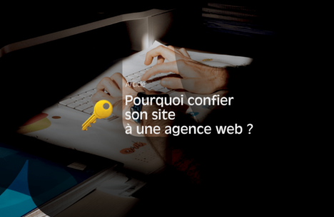 Personne en train de taper son clavier